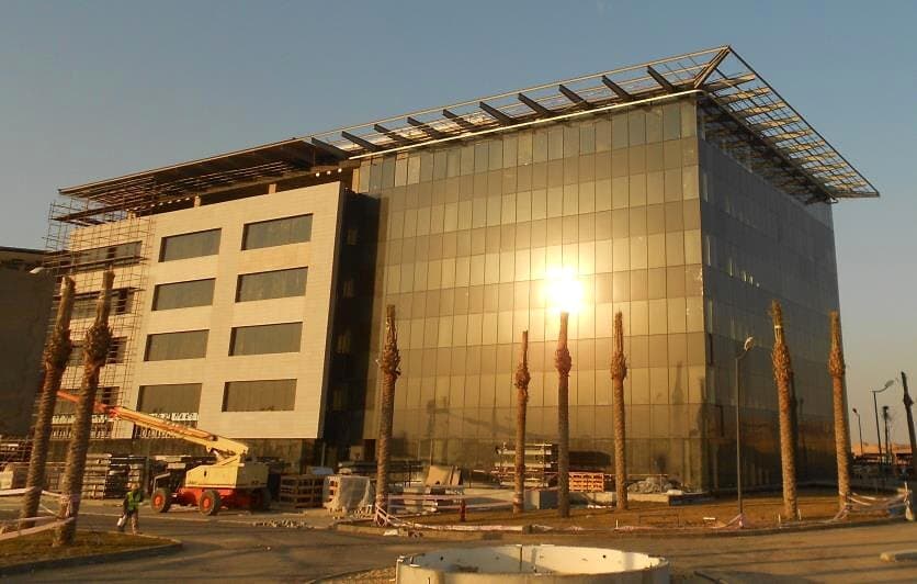 Building exterior, Cairo Festival City — Park C