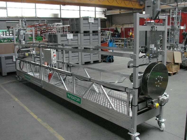 Cradle unit before installation, QNB — Champollion